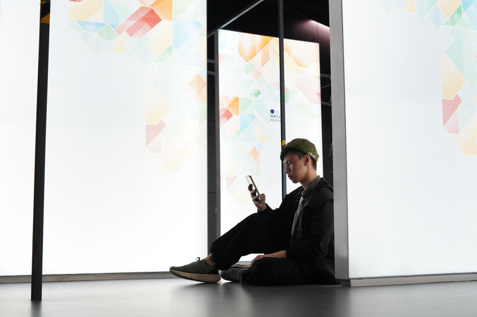 Very Cool Voice Actor Guy